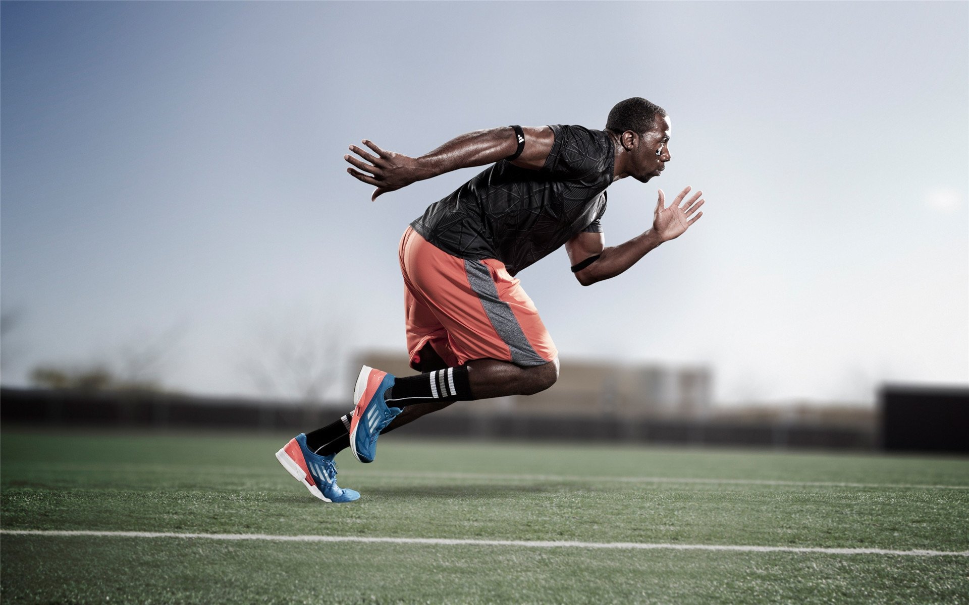 短跑新星闪耀全国田径锦标赛，创个人最佳成绩